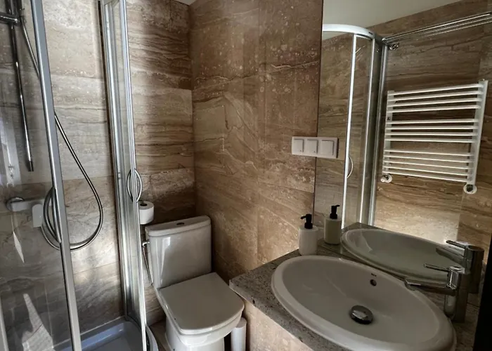 Szara Tuz Przy Wyciagu Na Szrenice 3* Шклярска-Поремба