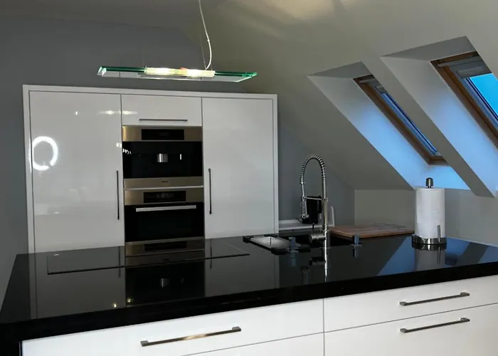 Szara Tuz Przy Wyciagu Na Szrenice Отель типа 