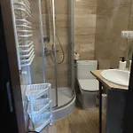 Bed and breakfast Szara Tuz Przy Wyciagu Na Szrenice 3*