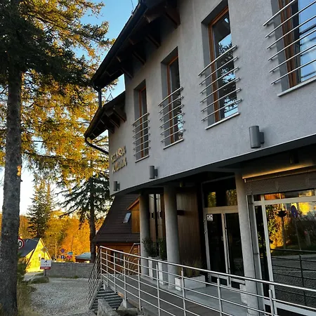 Bed & Breakfast Szara Tuz Przy Wyciagu Na Szrenice 3*