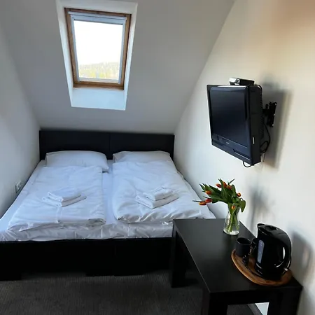 Bed & Breakfast Szara Tuz Przy Wyciagu Na Szrenice