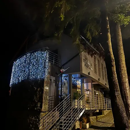 Szara Tuz Przy Wyciagu Na Szrenice * Szklarska Poręba