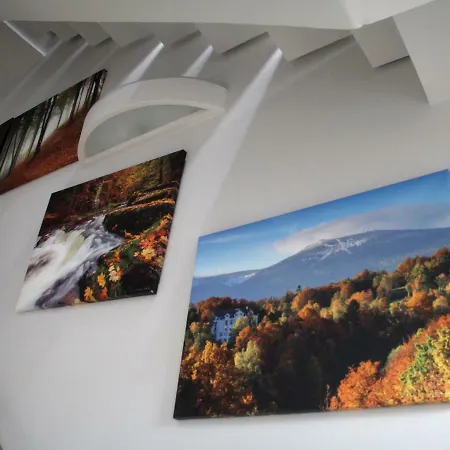 Szara Tuz Przy Wyciagu Na Szrenice Bed & Breakfast Sklářská Poruba