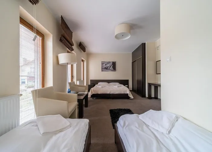 Szara Tuz Przy Wyciagu Na Szrenice 3* Sklářská Poruba