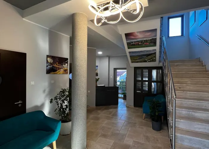 Szara Tuz Przy Wyciagu Na Szrenice Sklářská Poruba