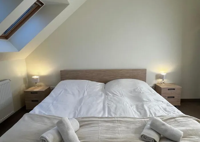 Bed and breakfast Szara Tuz Przy Wyciagu Na Szrenice 3*