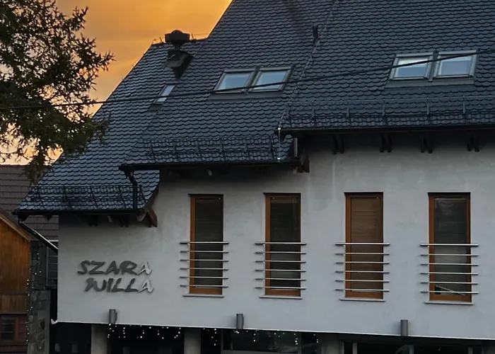 Szara Tuz Przy Wyciagu Na Szrenice Bed and breakfast Szklarska Poręba